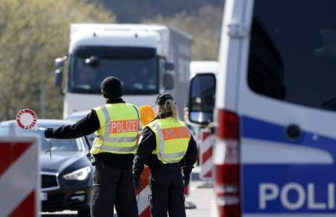 Frika nga variantet e reja Covid: Vendet ne Europe qe shtrengojne masat
